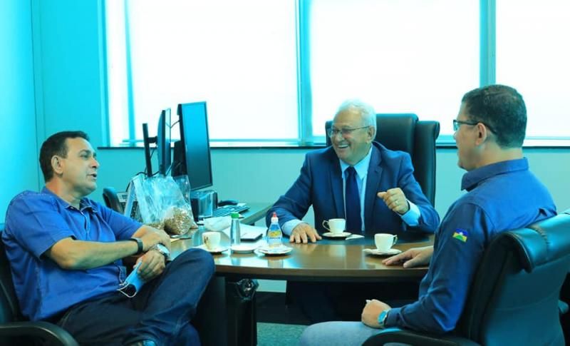 Prefeito eleito em Rolim de Moura, Aldo Júlio busca parceria com o Governador, Marcos Rocha e Vice-Governador, José Jodan Prefeito eleito em Rolim de Moura, Aldo Júlio busca parceria com o Governador, Marcos Rocha e Vice-Governador, José Jodan