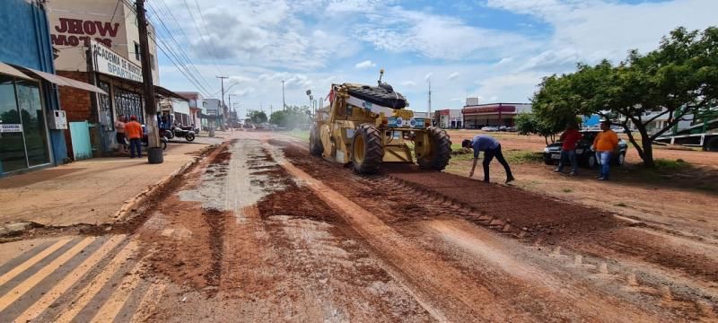 “Serviços na Avenida 25 de Agosto, em Rolim de Moura serão realizados pelo Governo de Rondônia com qualidade e economia”, diz Vice-Governador José Jodan “Serviços na Avenida 25 de Agosto, em Rolim de Moura serão realizados pelo Governo de Rondônia com qualidade e economia”, diz Vice-Governador José Jodan