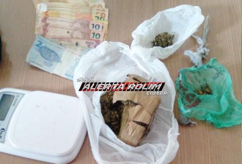 Suspeito de tráfico de drogas é preso pela Polícia Militar e Polícia Civil em Rolim de Moura Suspeito de tráfico de drogas é preso pela Polícia Militar e Polícia Civil em Rolim de Moura