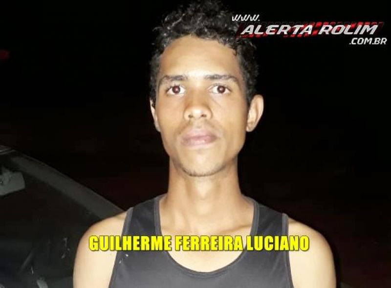 Suspeitos de práticas de roubo são presos pela Polícia Militar em Rolim de Moura com arma de fogo e moto adulterada Suspeitos de práticas de roubo são presos pela Polícia Militar em Rolim de Moura com arma de fogo e moto adulterada