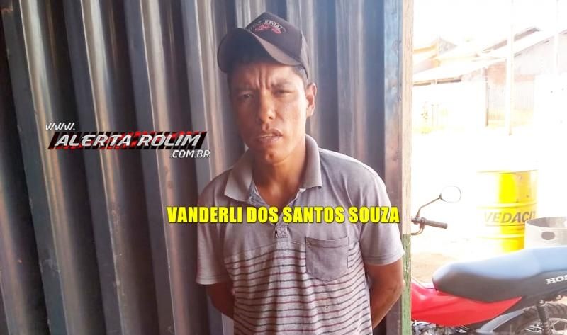 Após denúncia, homem acaba preso pela Polícia Militar com arma de fogo, em Rolim de Moura Após denúncia, homem acaba preso pela Polícia Militar com arma de fogo, em Rolim de Moura