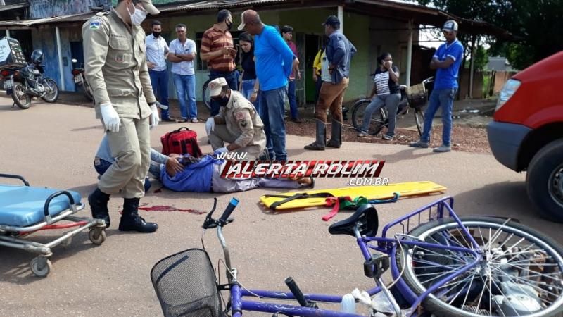Ciclista é socorrido ao ser atingido por moto na Avenida Norte Sul, em Rolim de Moura Ciclista é socorrido ao ser atingido por moto na Avenida Norte Sul, em Rolim de Moura