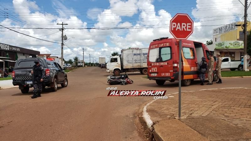 Colisão entre duas motos é registrada na tarde desta terça-feira, em Rolim de Moura Colisão entre duas motos é registrada na tarde desta terça-feira, em Rolim de Moura