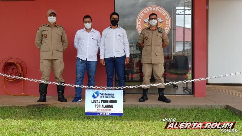 Empresa CR eletrônicos e segurança, faz doação de sistema de alarmes ao quartel do Corpo de Bombeiros de Rolim de Moura Empresa CR eletrônicos e segurança, faz doação de sistema de alarmes ao quartel do Corpo de Bombeiros de Rolim de Moura