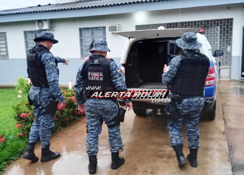 Foragido, acusado de matar Policial Militar durante roubo há 18 anos na Paraíba é preso pela PM e PC em Alta Floresta/RO Foragido, acusado de matar Policial Militar durante roubo há 18 anos na Paraíba é preso pela PM e PC em Alta Floresta/RO