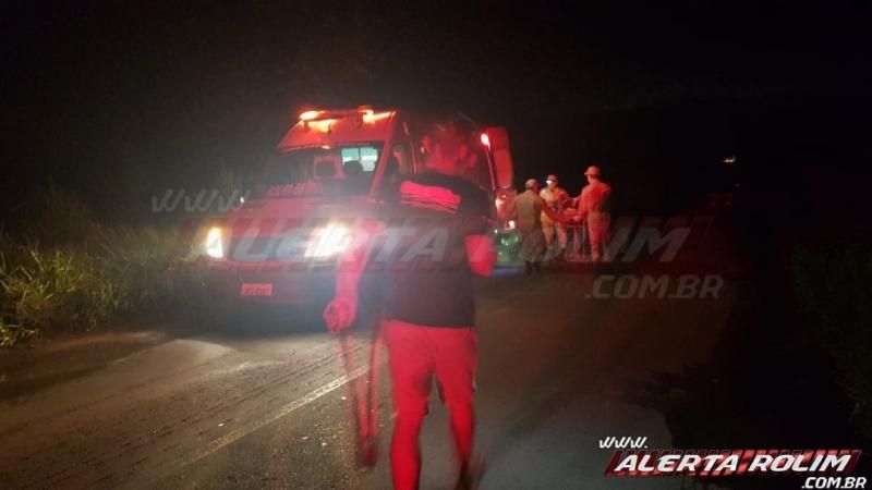 Grave acidente de trânsito é registrado na véspera de Natal em Rolim de Moura Grave acidente de trânsito é registrado na véspera de Natal em Rolim de Moura