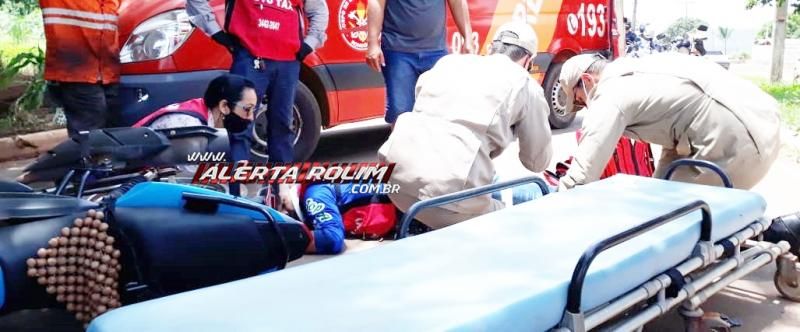 Mototaxista fratura braço e perna ao bater na traseira de caminhão estacionado no Bairro Cidade Alta, em Rolim de Moura Mototaxista fratura braço e perna ao bater na traseira de caminhão estacionado no Bairro Cidade Alta, em Rolim de Moura