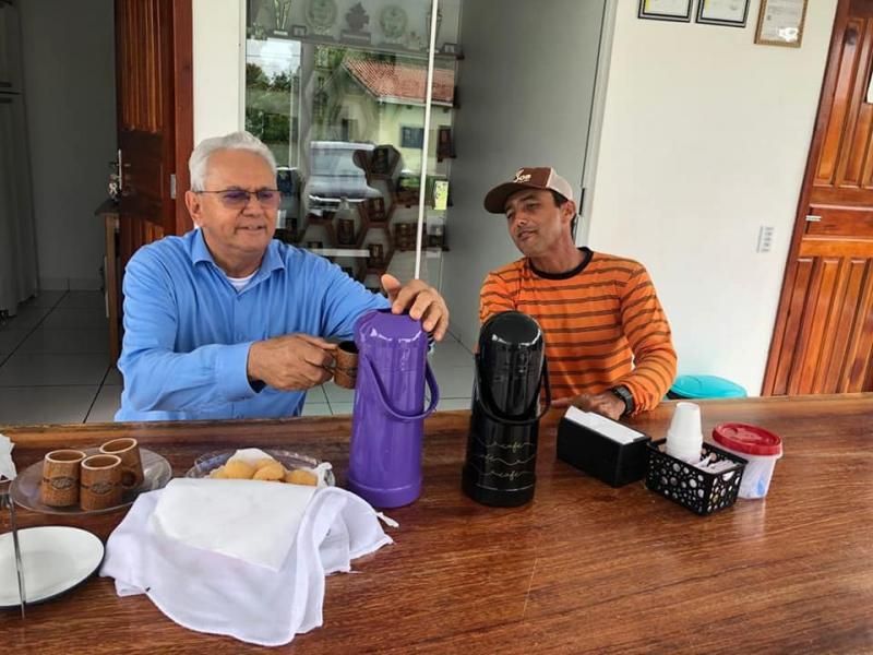 Vice-Governador realiza visita a propriedade da família Bento, exemplo de Agroindústria familiar, em Cacoal Vice-Governador realiza visita a propriedade da família Bento, exemplo de Agroindústria familiar, em Cacoal