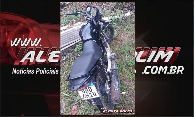 Casal é preso pelas polícias Civil e Militar por tráfico de drogas e veículo furtado é recuperado, em Seringueiras Casal é preso pelas polícias Civil e Militar por tráfico de drogas e veículo furtado é recuperado, em Seringueiras