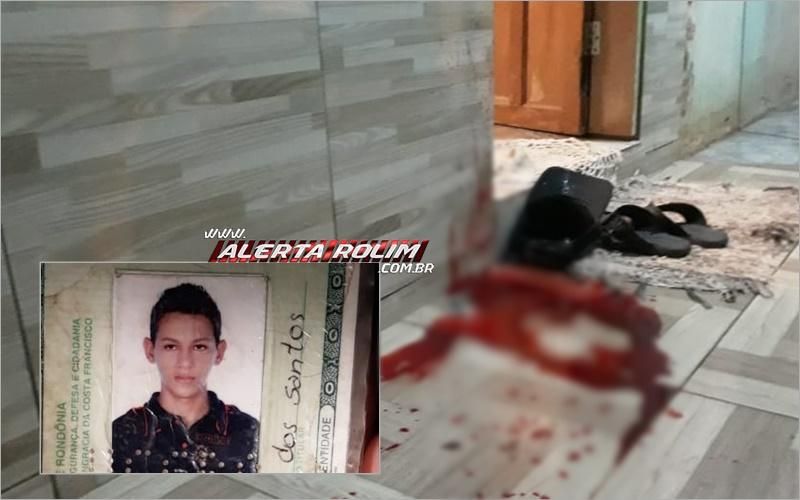 URGENTE - Homem é alvejado a tiros, no Bairro Jardim Tropical, em Rolim de Moura URGENTE - Homem é alvejado a tiros, no Bairro Jardim Tropical, em Rolim de Moura