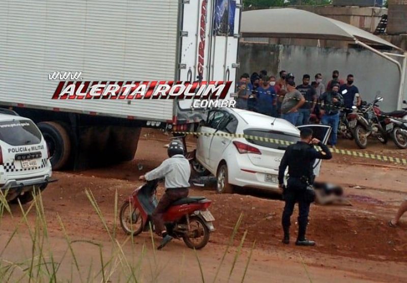 URGENTE - Roubo de diamantes termina com um ladrão morto e outro ferido; Um bombeiro militar foi baleado na barriga, em Cacoal URGENTE - Roubo de diamantes termina com um ladrão morto e outro ferido; Um bombeiro militar foi baleado na barriga, em Cacoal