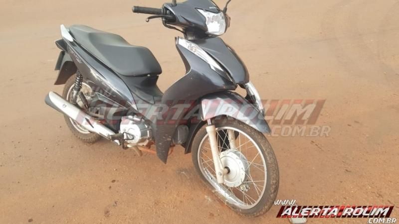 Acidente de trânsito é registrado no Bairro São Cristovão em Rolim de Moura Acidente de trânsito é registrado no Bairro São Cristovão em Rolim de Moura