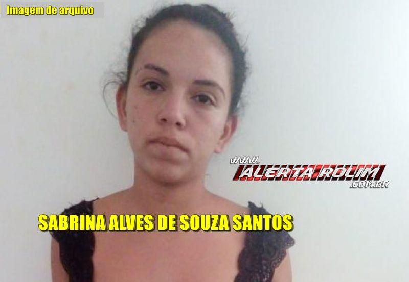 Dupla é presa pela Polícia Militar após roubo a mão armada; veículo roubado foi recuperado e moto utilizada no crime foi apreendida Dupla é presa pela Polícia Militar após roubo a mão armada; veículo roubado foi recuperado e moto utilizada no crime foi apreendida