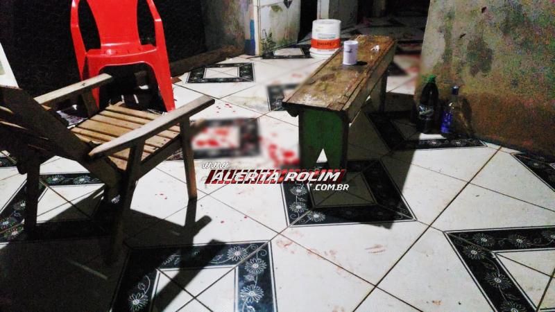 URGENTE - Homem é morto a facadas no Bairro Beira Rio em Rolim de Moura URGENTE - Homem é morto a facadas no Bairro Beira Rio em Rolim de Moura