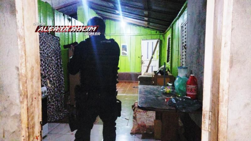 URGENTE - Homem é morto a facadas no Bairro Beira Rio em Rolim de Moura URGENTE - Homem é morto a facadas no Bairro Beira Rio em Rolim de Moura