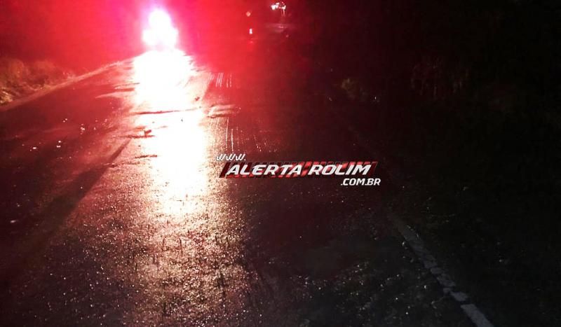 Idoso foi socorrido em estado grave após ser atingido por moto ao atravessar a RO-010 durante a madrugada, próximo ao Frigorífico Minerva, em Rolim de Moura Idoso foi socorrido em estado grave após ser atingido por moto ao atravessar a RO-010 durante a madrugada, próximo ao Frigorífico Minerva, em Rolim de Moura