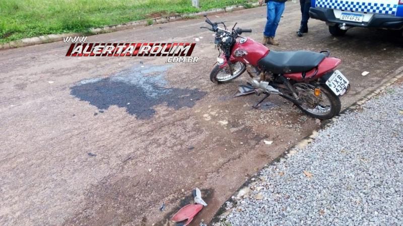 ATUALIZADA - Motociclista é socorrido em estado grave após colisão com caminhonete no Jequitibá em Rolim de Moura ATUALIZADA - Motociclista é socorrido em estado grave após colisão com caminhonete no Jequitibá em Rolim de Moura