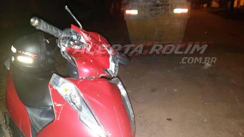 Motociclista fica ferido após se chocar contra caçamba de entulho em Rolim de Moura Motociclista fica ferido após se chocar contra caçamba de entulho em Rolim de Moura