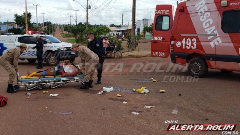 Grave acidente de trânsito foi registrado durante a tarde de domingo no Bairro São Cristóvão em Rolim de Moura Grave acidente de trânsito foi registrado durante a tarde de domingo no Bairro São Cristóvão em Rolim de Moura
