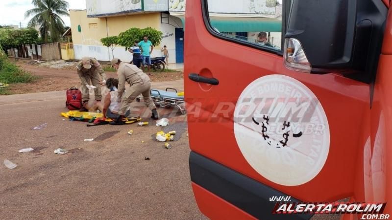 Grave acidente de trânsito foi registrado durante a tarde de domingo no Bairro São Cristóvão em Rolim de Moura Grave acidente de trânsito foi registrado durante a tarde de domingo no Bairro São Cristóvão em Rolim de Moura