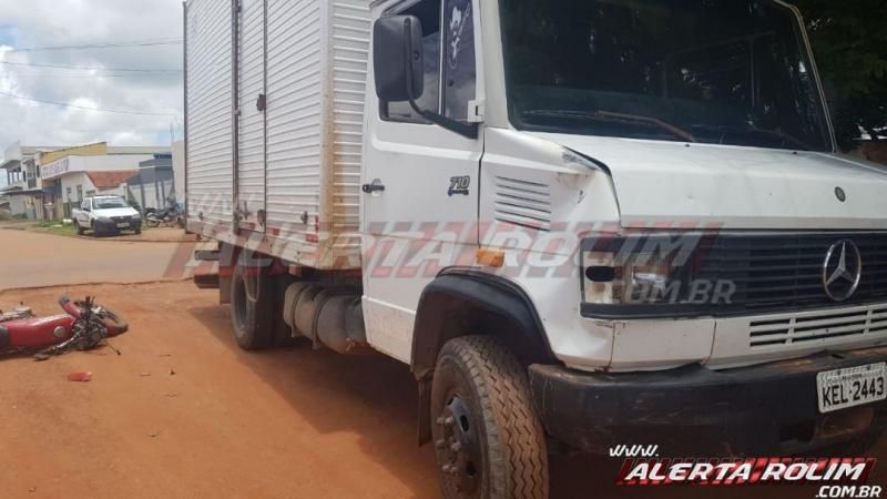 Mês de fevereiro inicia com acidente de trânsito sendo registrado no bairro Beira Rio Mês de fevereiro inicia com acidente de trânsito sendo registrado no bairro Beira Rio