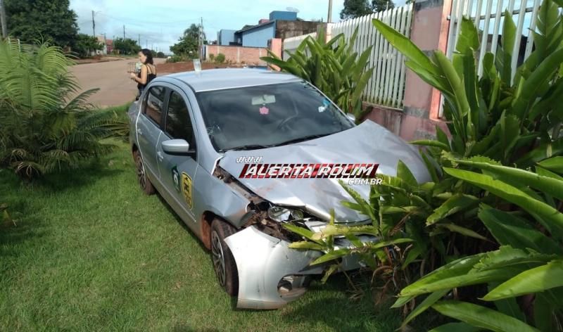 Acidente entre veículo de aplicativo e Hilux é registrado no Bairro Boa Esperança, em Rolim de Moura Acidente entre veículo de aplicativo e Hilux é registrado no Bairro Boa Esperança, em Rolim de Moura