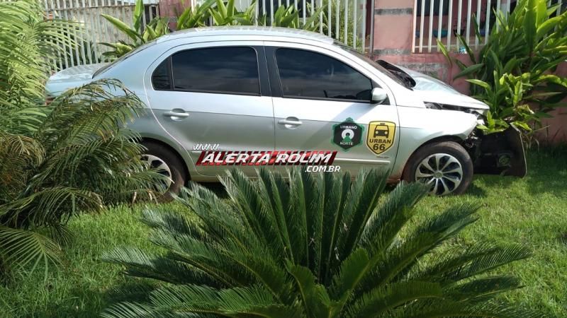 Acidente entre veículo de aplicativo e Hilux é registrado no Bairro Boa Esperança, em Rolim de Moura Acidente entre veículo de aplicativo e Hilux é registrado no Bairro Boa Esperança, em Rolim de Moura