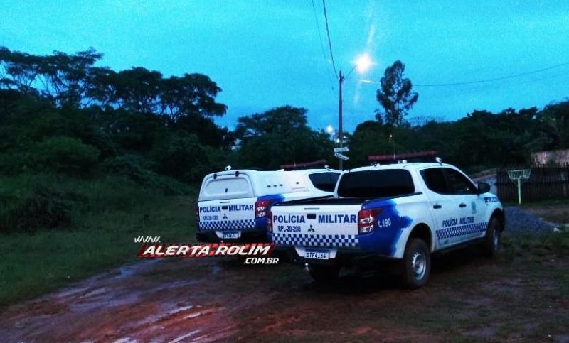 Dois homens acabaram presos pela PM em Rolim de Moura, duas motos furtadas foram recuperadas e outros vários produtos de origem duvidosa foram apreendidos