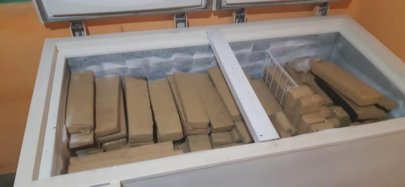 Quase meia tonelada de droga é apreendida pela Polícia Militar do 9º Batalhão em Porto Velho Quase meia tonelada de droga é apreendida pela Polícia Militar do 9º Batalhão em Porto Velho