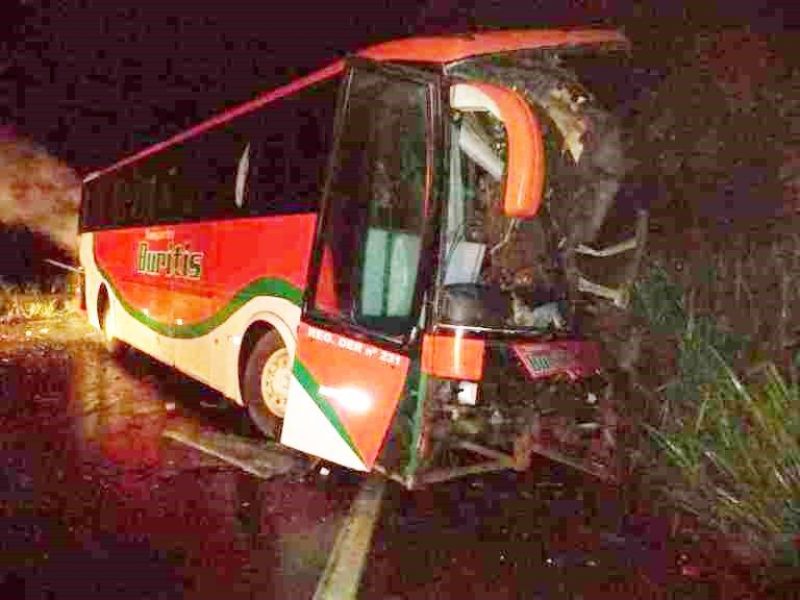 Um morto e três feridos em acidente na BR 364 próximo a balança de Ouro Preto do Oeste Um morto e três feridos em acidente na BR 364 próximo a balança de Ouro Preto do Oeste