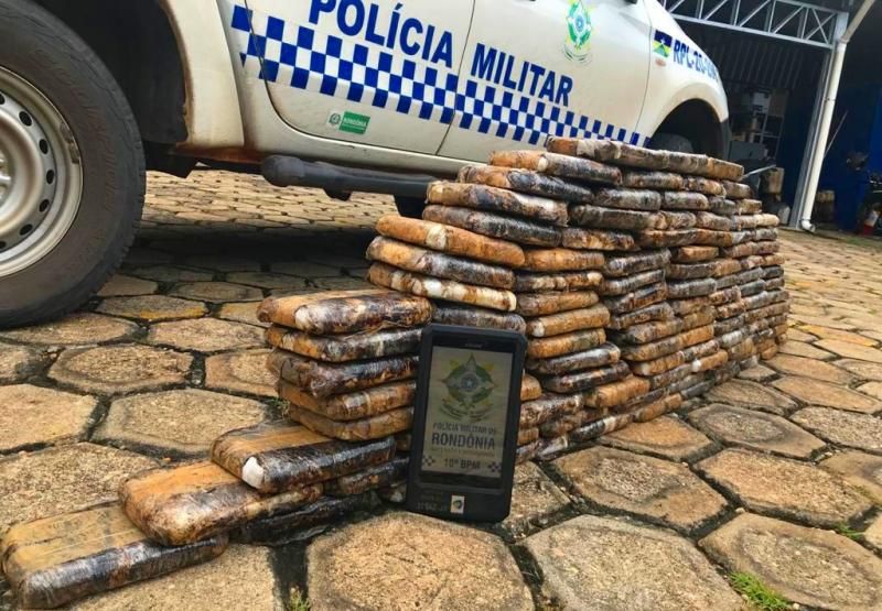 URGENTE - 115 kg de pasta base de cocaína foram apreendidos pela PM em Primavera de Rondônia URGENTE - 115 kg de pasta base de cocaína foram apreendidos pela PM em Primavera de Rondônia