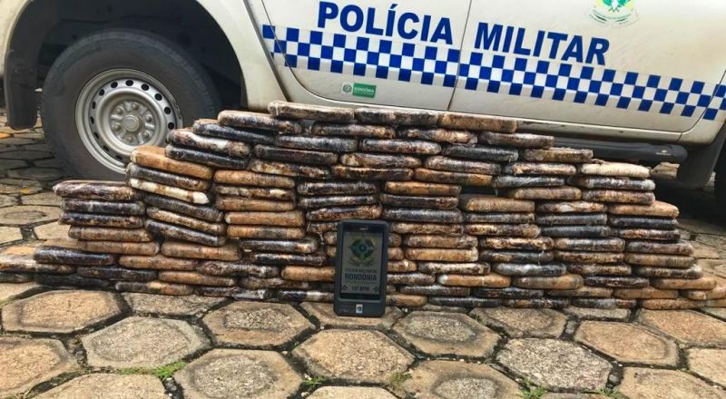 URGENTE - 115 kg de pasta base de cocaína foram apreendidos pela PM em Primavera de Rondônia URGENTE - 115 kg de pasta base de cocaína foram apreendidos pela PM em Primavera de Rondônia