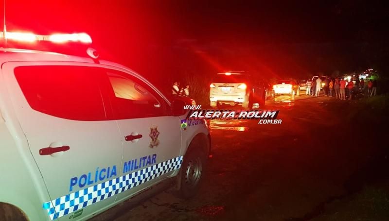 URGENTE - Motociclista perde a vida e mulher é socorrida em estado grave após colisão com caminhonete, na RO-010 em Rolim de Moura URGENTE - Motociclista perde a vida e mulher é socorrida em estado grave após colisão com caminhonete, na RO-010 em Rolim de Moura