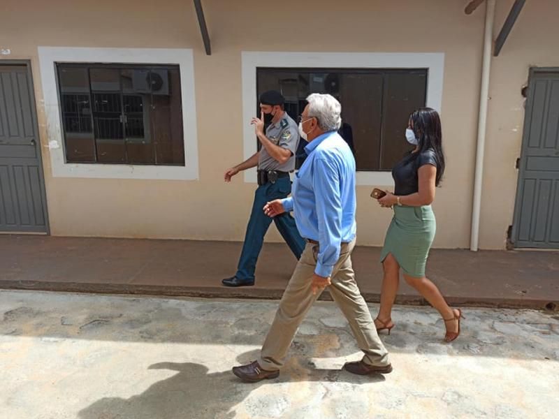 Vice-governador José Jodan e Secretária Regional Eliene Siqueira visitam o Colégio Tiradentes da PM e a 10ª CIRETRAN em Rolim de Moura Vice-governador José Jodan e Secretária Regional Eliene Siqueira visitam o Colégio Tiradentes da PM e a 10ª CIRETRAN em Rolim de Moura