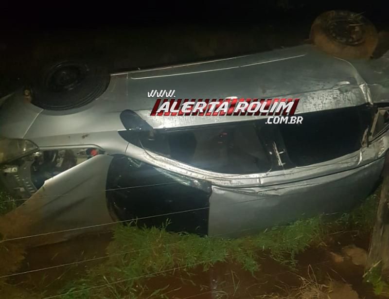 Equipes da PM e BM localizam motorista, que após capotar carro na RO-010, saiu em busca de ajuda e se perdeu próximo a Novo Horizonte do Oeste Equipes da PM e BM localizam motorista, que após capotar carro na RO-010, saiu em busca de ajuda e se perdeu próximo a Novo Horizonte do Oeste