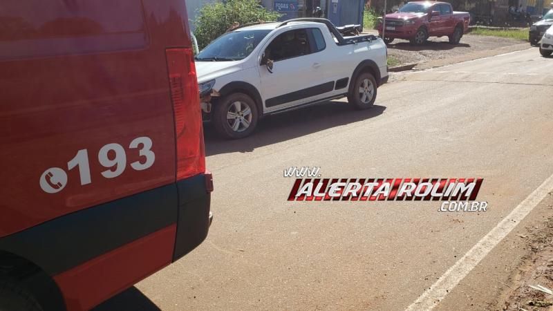 Acidente envolvendo carro e moto resulta em um ferido nesta manhã de quarta-feira em Rolim de Moura Acidente envolvendo carro e moto resulta em um ferido nesta manhã de quarta-feira em Rolim de Moura
