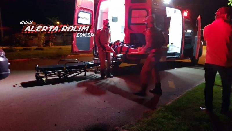 Condutora perde o controle da direção e bate carro em muro de residência em Rolim de Moura Condutora perde o controle da direção e bate carro em muro de residência em Rolim de Moura