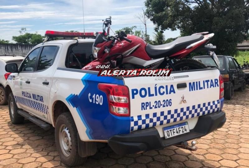 Duas motos roubadas são recuperadas pela Polícia Militar em Rolim de Moura Duas motos roubadas são recuperadas pela Polícia Militar em Rolim de Moura