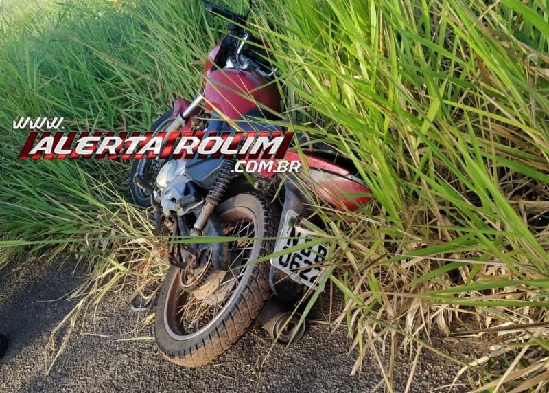 Moto roubada e utilizada em roubo em Distribuidora é recuperada pela Polícia Militar Moto roubada e utilizada em roubo em Distribuidora é recuperada pela Polícia Militar