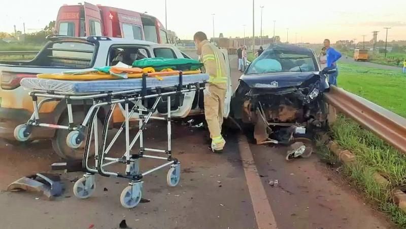 Mulher morre em grave acidente na BR-364 em Vilhena Mulher morre em grave acidente na BR-364 em Vilhena