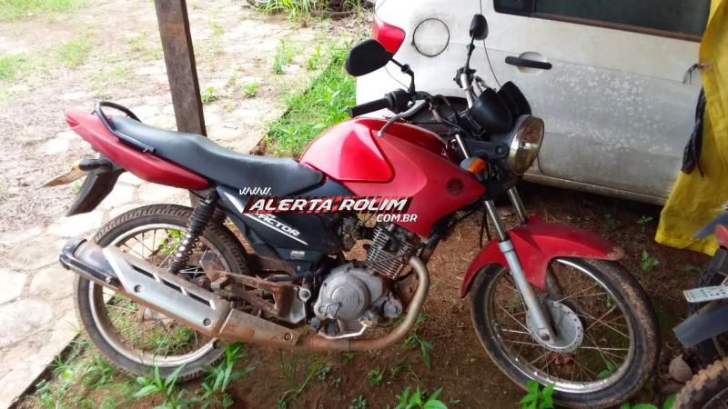 Polícia Militar do 10º Batalhão em Novo Horizonte recupera moto roubada em Rolim de Moura e prende dois suspeitos Polícia Militar do 10º Batalhão em Novo Horizonte recupera moto roubada em Rolim de Moura e prende dois suspeitos