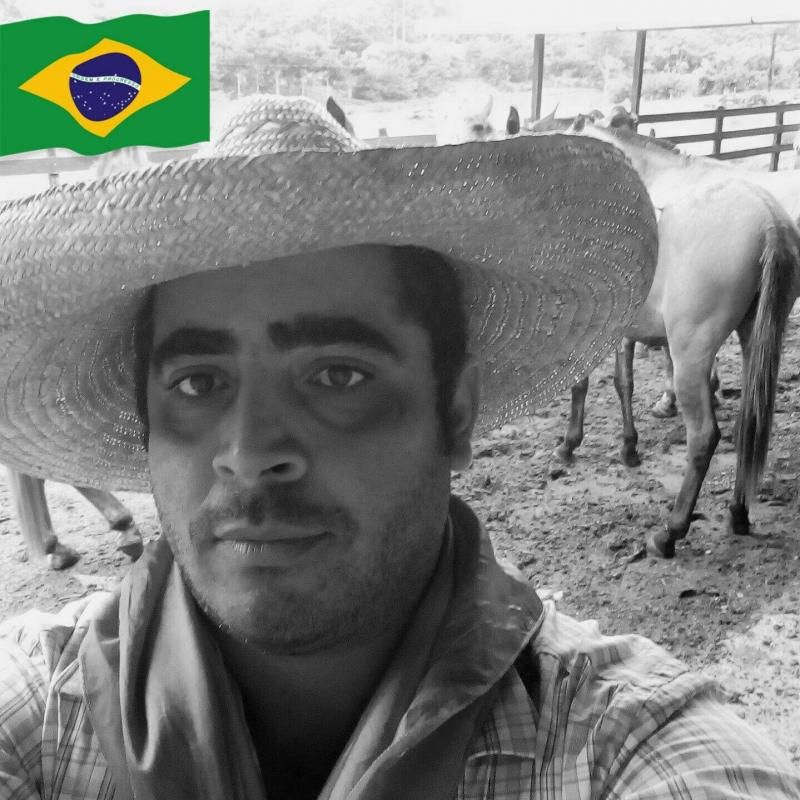 URGENTE - Homem que foi baleado em Rolim de Moura não resistiu e morreu nesta manhã de sexta-feira URGENTE - Homem que foi baleado em Rolim de Moura não resistiu e morreu nesta manhã de sexta-feira
