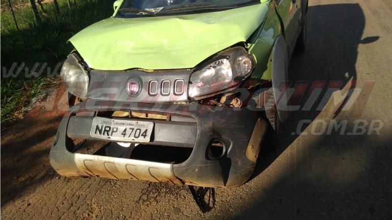 Acidente entre dois automóveis é registrado na RO-010 em Novo Horizonte Acidente entre dois automóveis é registrado na RO-010 em Novo Horizonte