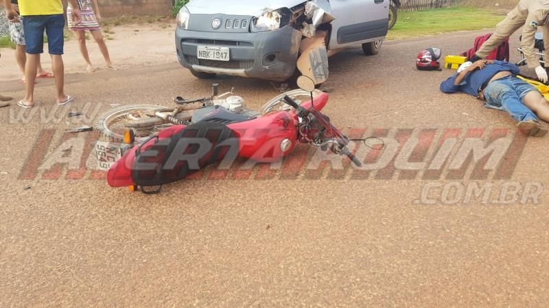 Colisão frontal entre moto e carro resulta em um ferido no Bairro Boa Esperança, em Rolim de Moura Colisão frontal entre moto e carro resulta em um ferido no Bairro Boa Esperança, em Rolim de Moura
