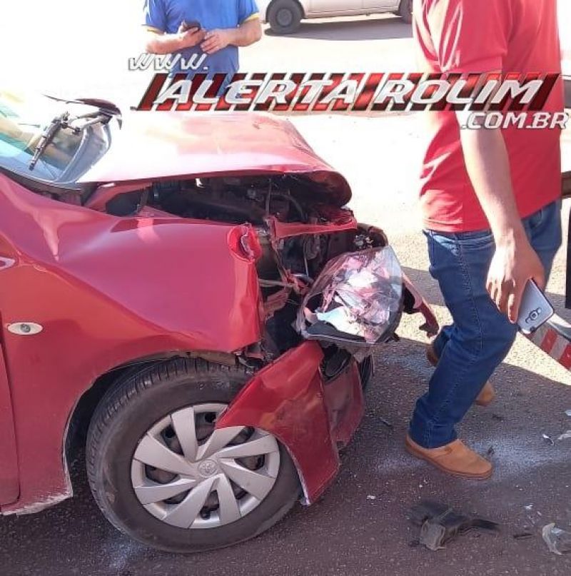 Em 24 horas, segundo acidente é registrado no mesmo cruzamento em Rolim de Moura - Vídeo Em 24 horas, segundo acidente é registrado no mesmo cruzamento em Rolim de Moura - Vídeo