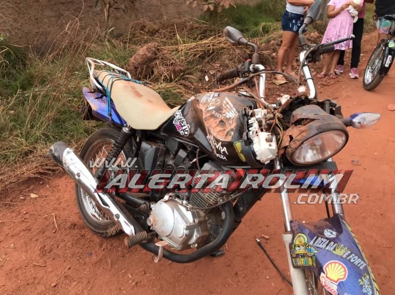 Motociclista fratura perna ao ser atingido por caminhonete nesta tarde de domingo em Rolim de Moura Motociclista fratura perna ao ser atingido por caminhonete nesta tarde de domingo em Rolim de Moura