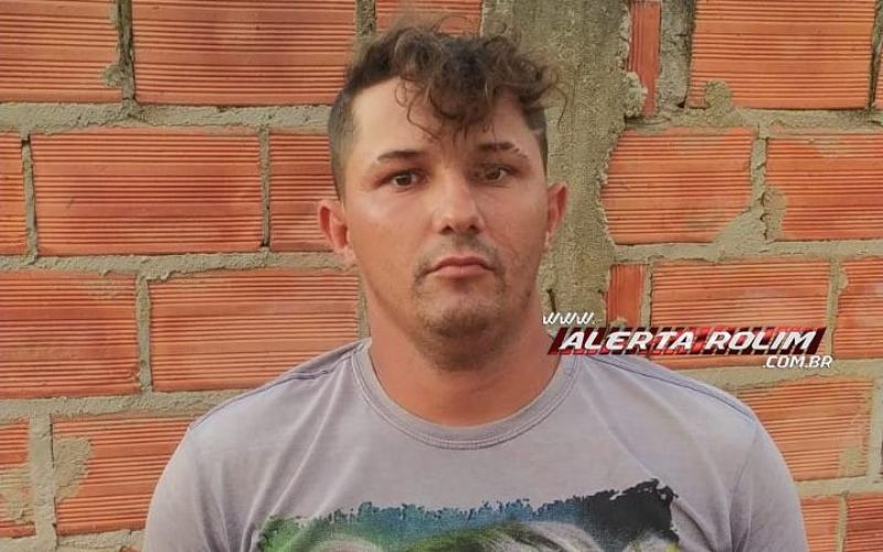 Suspeito de roubos é preso com arma de fogo pela equipe do PATAMO da PM em Rolim de Moura Suspeito de roubos é preso com arma de fogo pela equipe do PATAMO da PM em Rolim de Moura