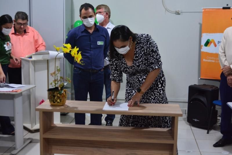 Unidade de Crédito Proampe passa a funcionar dentro da prefeitura de Rolim de Moura Unidade de Crédito Proampe passa a funcionar dentro da prefeitura de Rolim de Moura