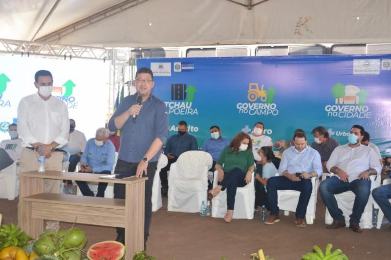 18 KM de asfalto serão recapeados na primeira etapa do “Tchau Poeira” em Rolim de Moura 18 KM de asfalto serão recapeados na primeira etapa do “Tchau Poeira” em Rolim de Moura