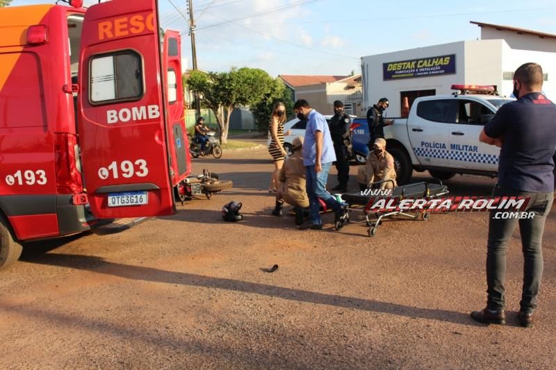 Acidente de trânsito com vítima foi registrado nesta manhã de quinta-feira em Rolim de Moura Acidente de trânsito com vítima foi registrado nesta manhã de quinta-feira em Rolim de Moura